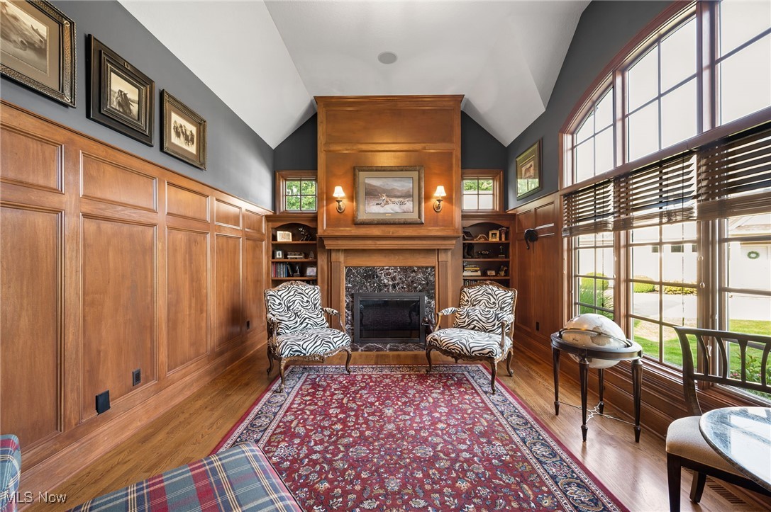 Four Seasons/Brecksville P - Residential