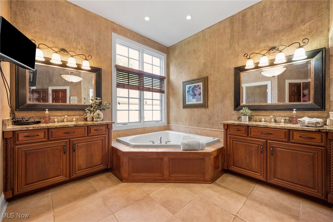 Four Seasons/Brecksville P - Residential