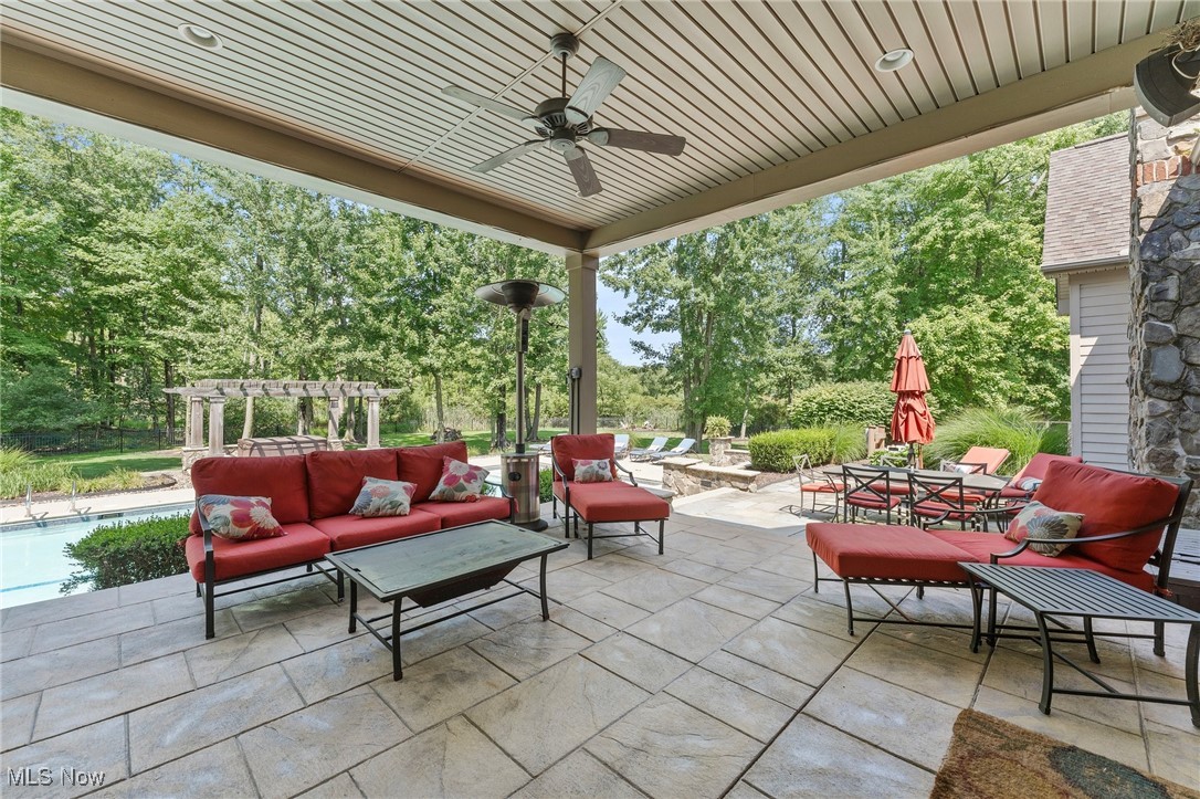 Four Seasons/Brecksville P - Residential