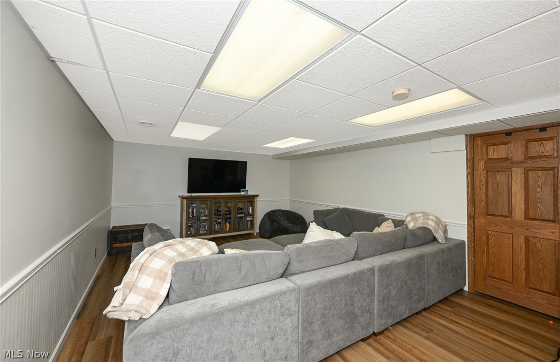 Hoover Estates 01 - Residential