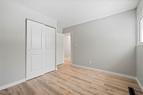 Tiny photo for 6194 Eldridge Boulevard, Bedford Heights, OH 44146 (MLS # 5176959)