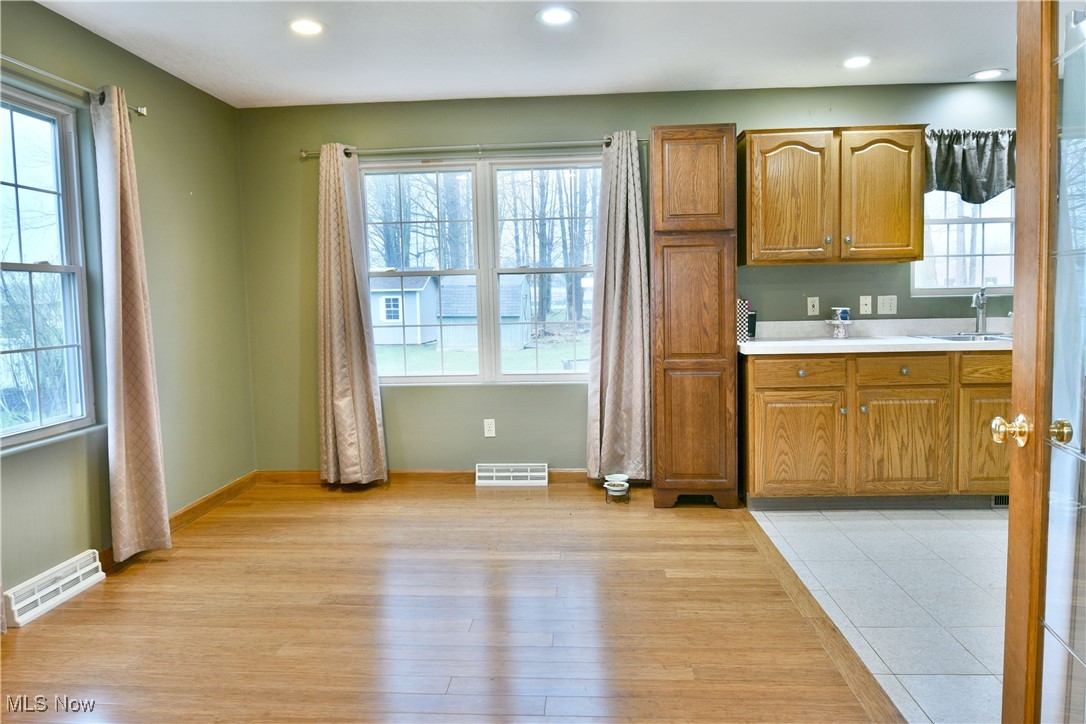 221 Ashlynn Court, Newton Falls, Ohio image 12