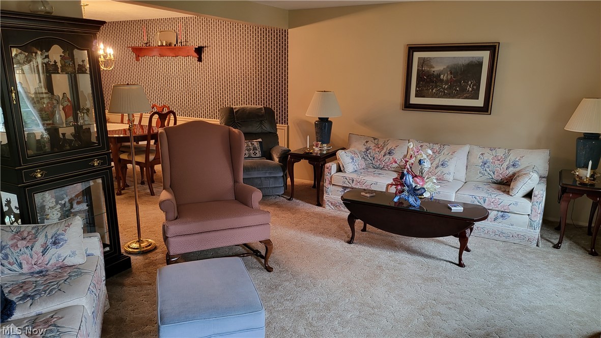 Meanderwood #1 - Residential