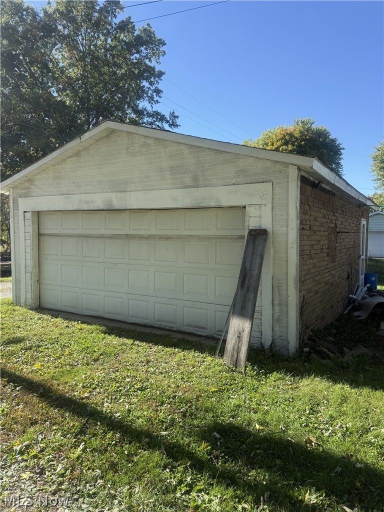 316 E 3rd Street REAR