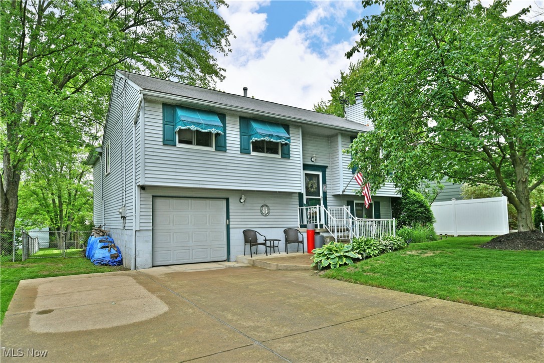 Oakview Manor - Residential