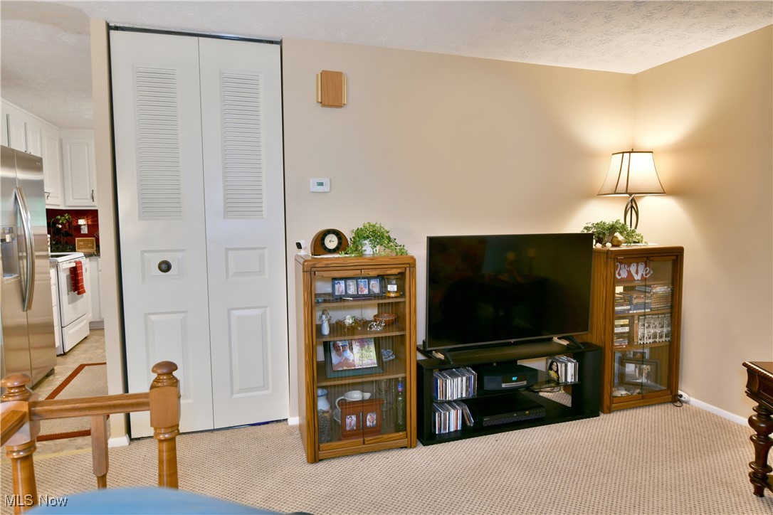 Oakview Manor - Residential