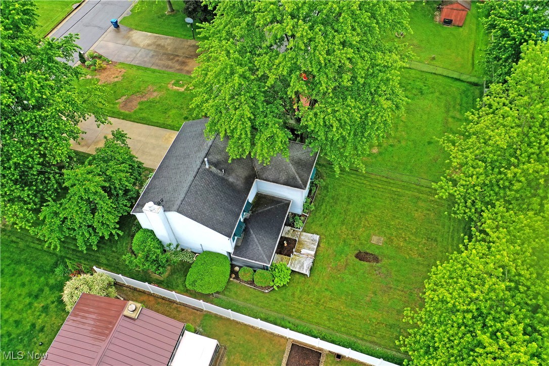 Oakview Manor - Residential