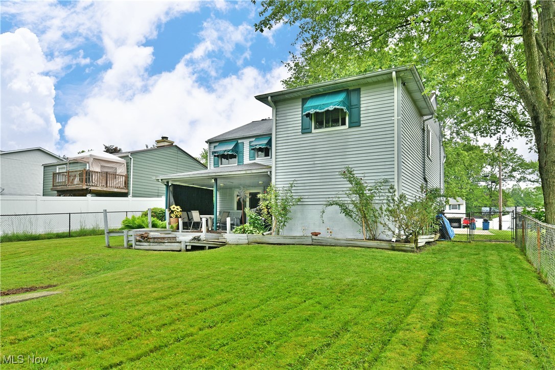 Oakview Manor - Residential