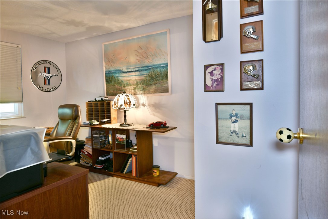 Oakview Manor - Residential