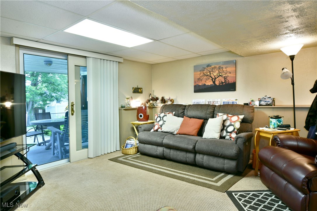 Oakview Manor - Residential