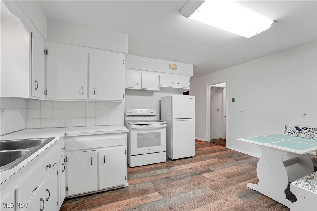 6705 Glenallen Avenue, Solon, Ohio image 10