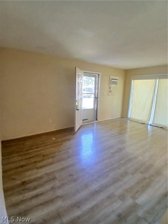 Colonial Heights - Residential Income