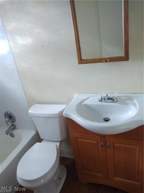 Colonial Heights - Residential Income