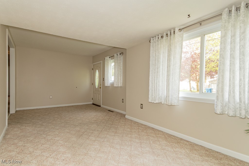 5687 Anna Court