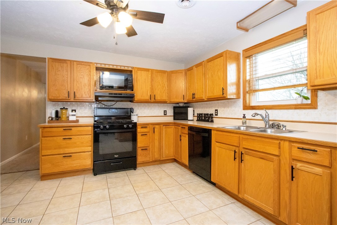 Cinnmaon Lake - Residential