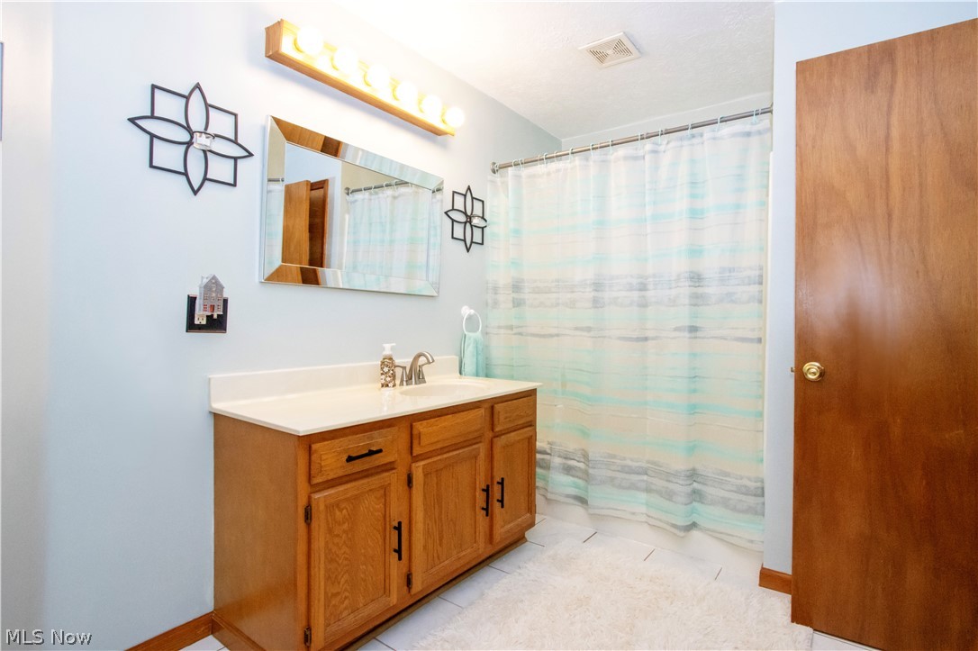 Cinnmaon Lake - Residential