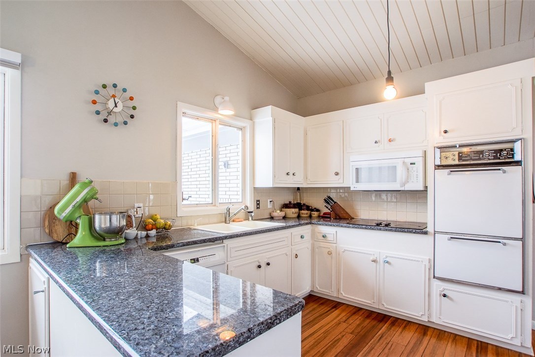 Shakercrest - Residential