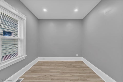Tiny photo for 3209 Woodbridge Avenue, Cleveland, OH 44109 (MLS # 5254847)