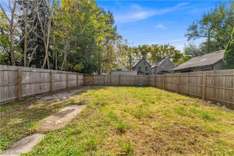 Tiny photo for 3209 Woodbridge Avenue, Cleveland, OH 44109 (MLS # 5254847)