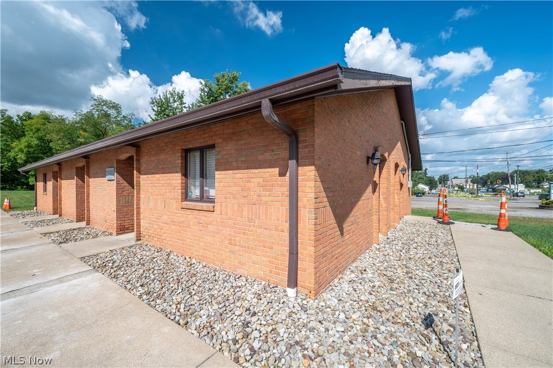 1360 N Main Street