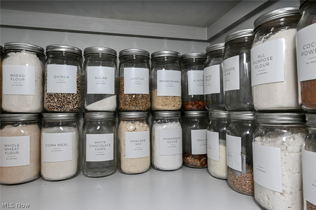 Meridian Condo - Residential