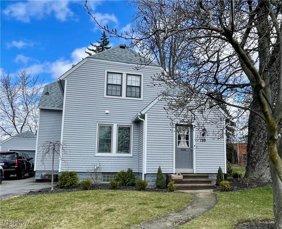 196 S Madison Avenue, Salem, Ohio image 1