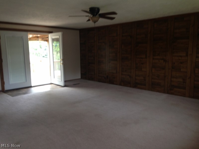 Sippo Lake Club - Residential