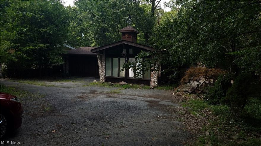 Welcome to 20146 Royalton Rd opportunity knocking to invest your cash and create your dream home or flip for profit. This three bedroom ranch needs renovated inside and out and could feature an additional living suite or just a cool secluded pace to hang your hat. Bring your check book because this one will be hard to finance.