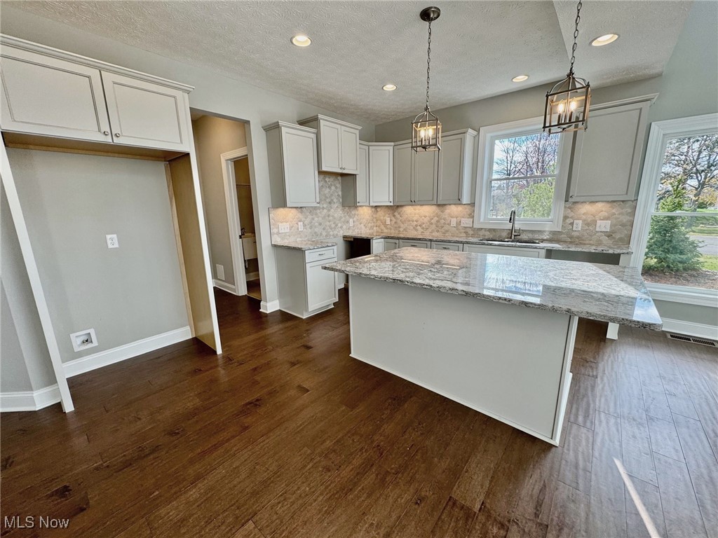 630 Monteforte Court #O-1, Avon Lake, Ohio image 2