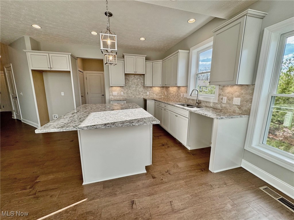 630 Monteforte Court #O-1, Avon Lake, Ohio image 4