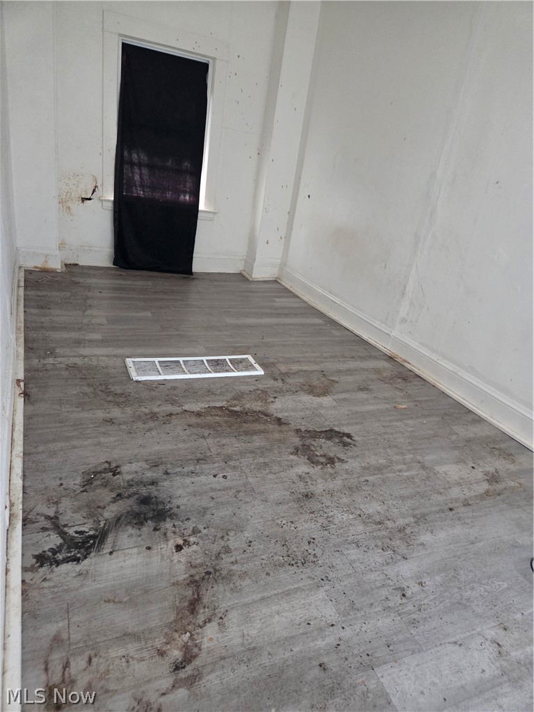 R C Mott Heirs Sub - Residential Income