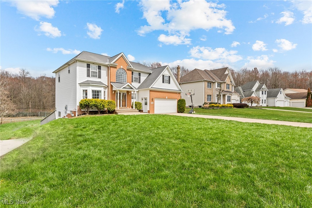 6645 Andre Lane, Solon, Ohio image 48