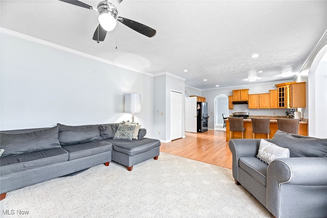 6645 Andre Lane, Solon, Ohio image 10