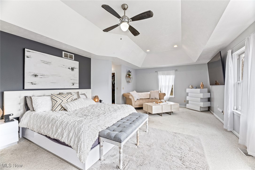 6645 Andre Lane, Solon, Ohio image 22