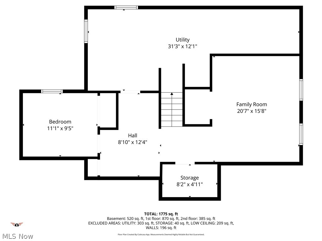 Main image without alt text