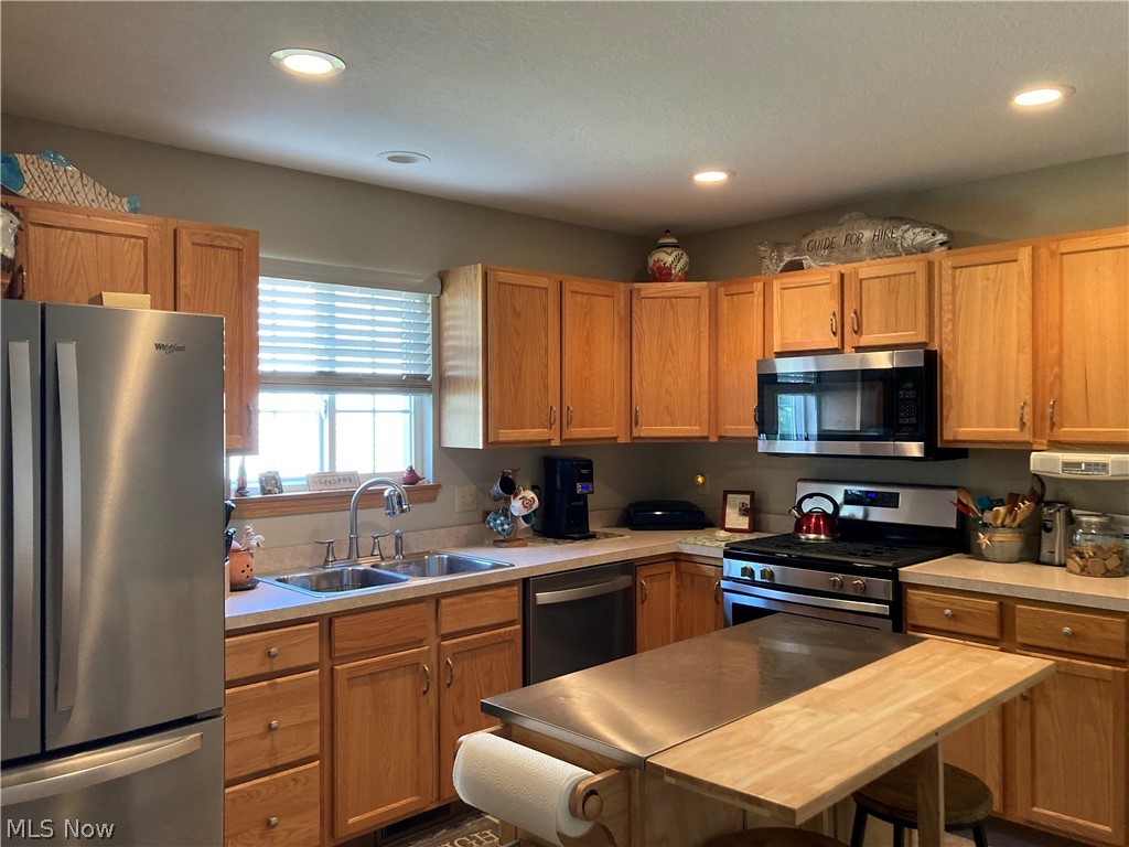 Churchill Villas Condo - Residential