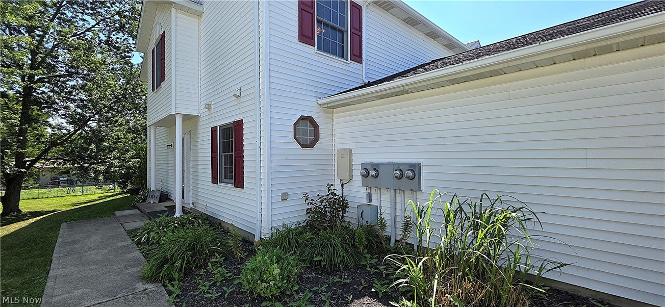 1811 Meadowland Drive