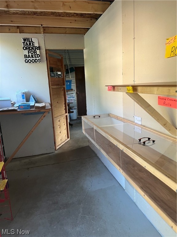 Connecticut Western Reserve - Residential