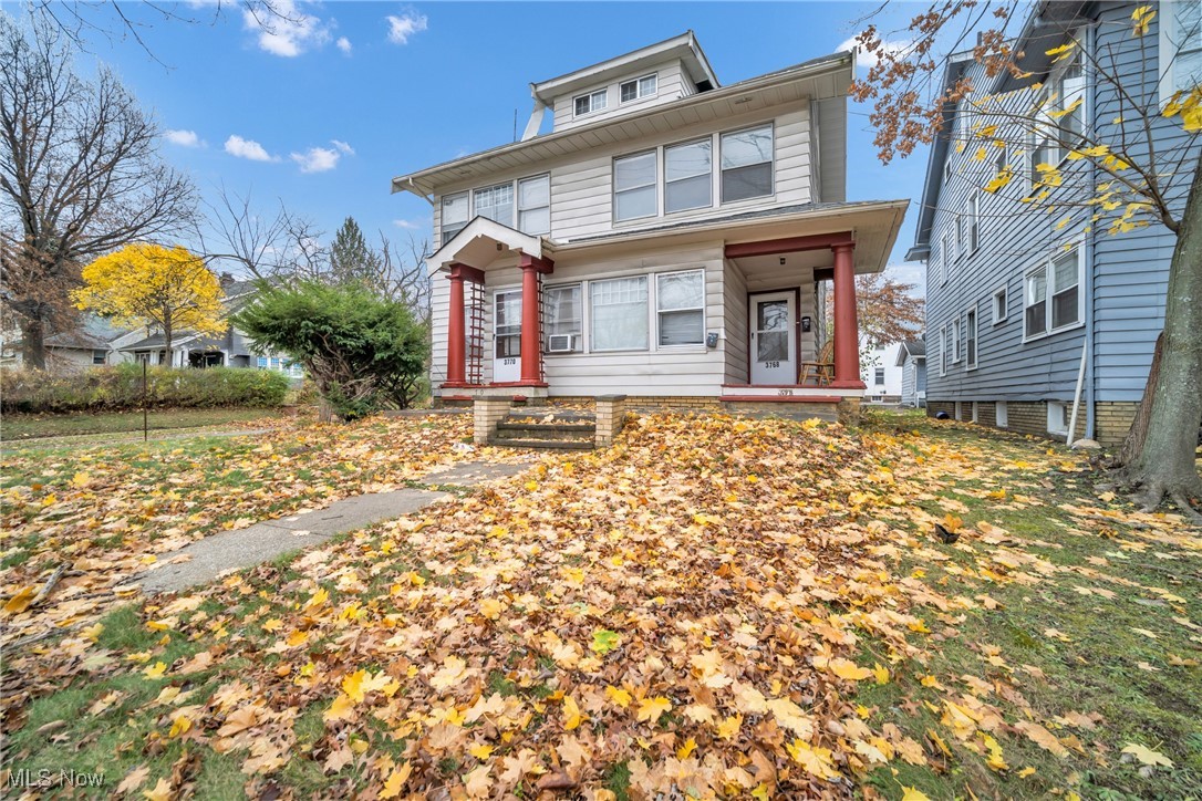 Cleveland Heights, Ohio 44121, United States, 7 Bedrooms Bedrooms, ,3 BathroomsBathrooms,Residential,Pending,22095