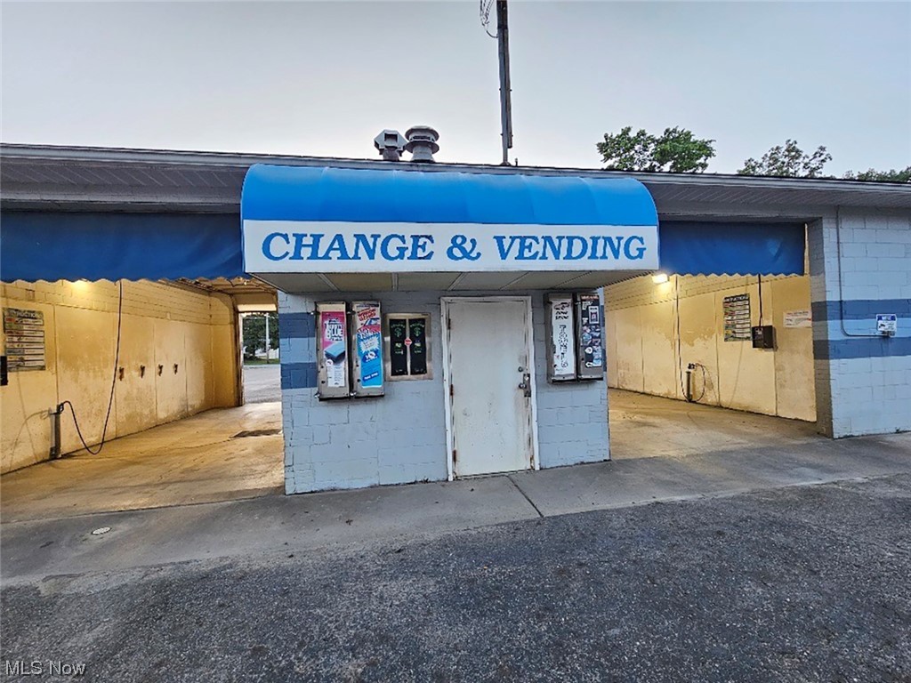 Village/Brewster - Commercial Sale