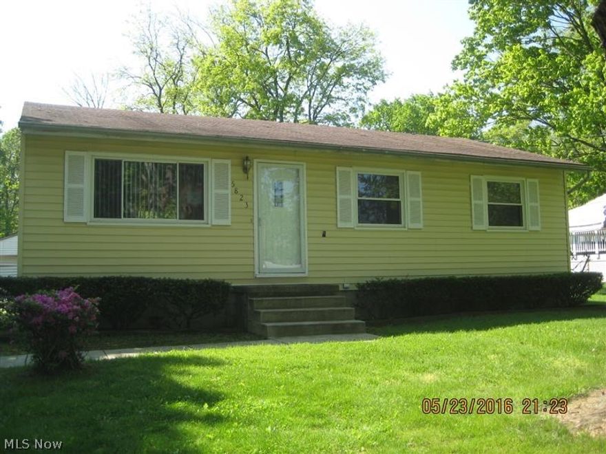 Complete interior reconstruction needed.  Property has water damage throughout.  This property is eligible under Freddie Mac First Look Initiative through 6/27/16.  Sold AS IS.  Buyer to verify all information.  Buyer or buyer's agent responsible to check with Building, Zoning, EPA, DEA, Tax Dept or any other requirement for intended use.  Buyer to pay for all inspections.  Earnest money to be a Cashier's check.  Subject to clear title.