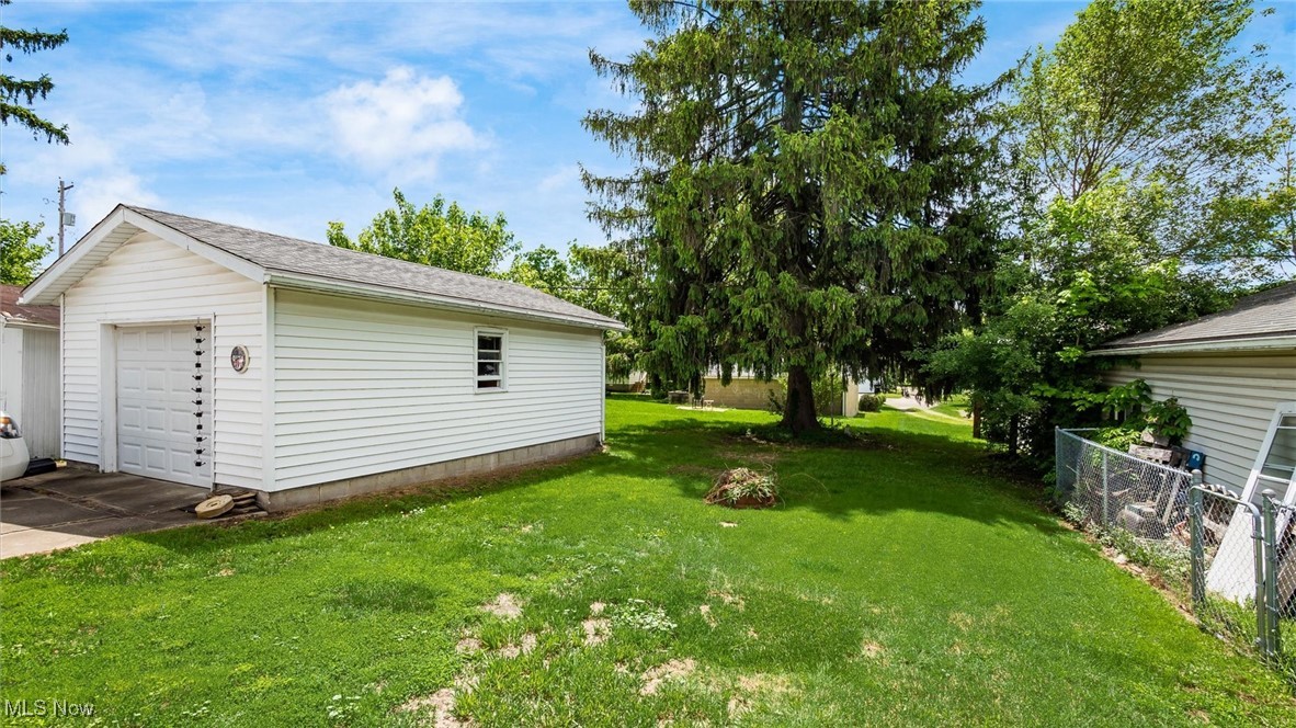 816 Eppley Avenue, Zanesville, Ohio image 22