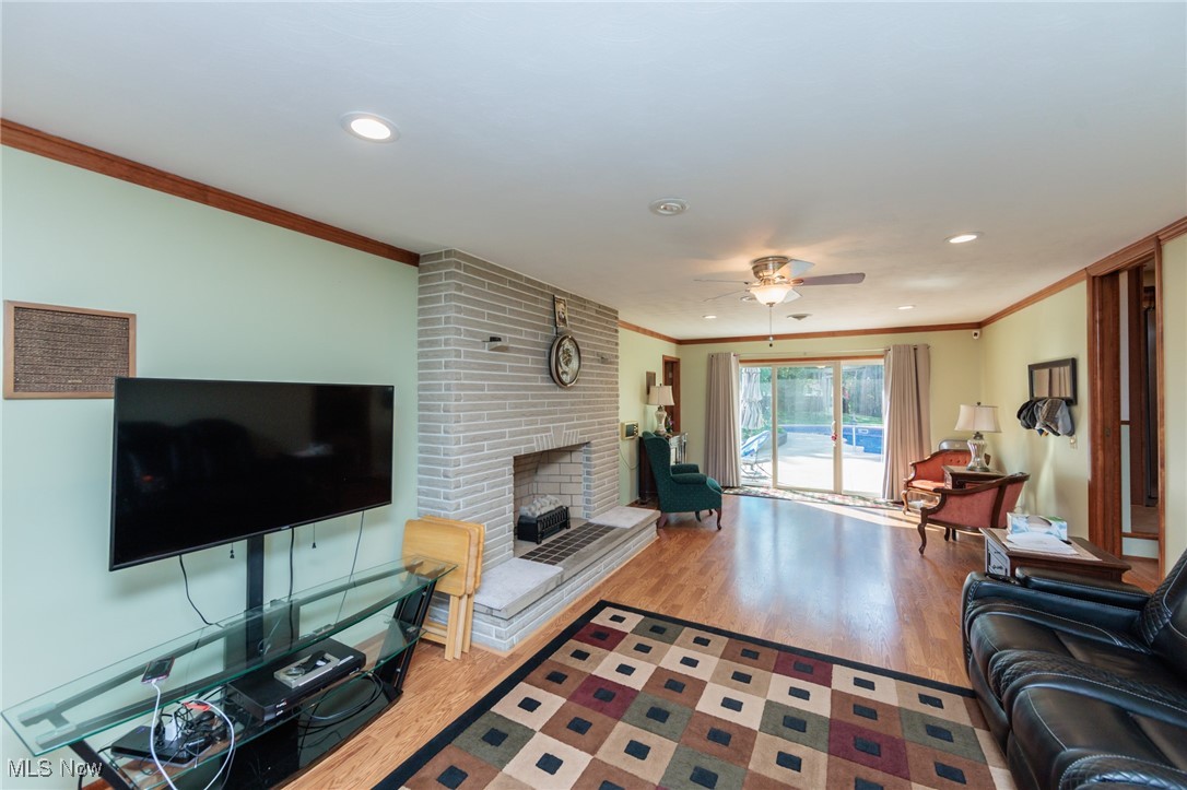 5871 Cottonwood Drive