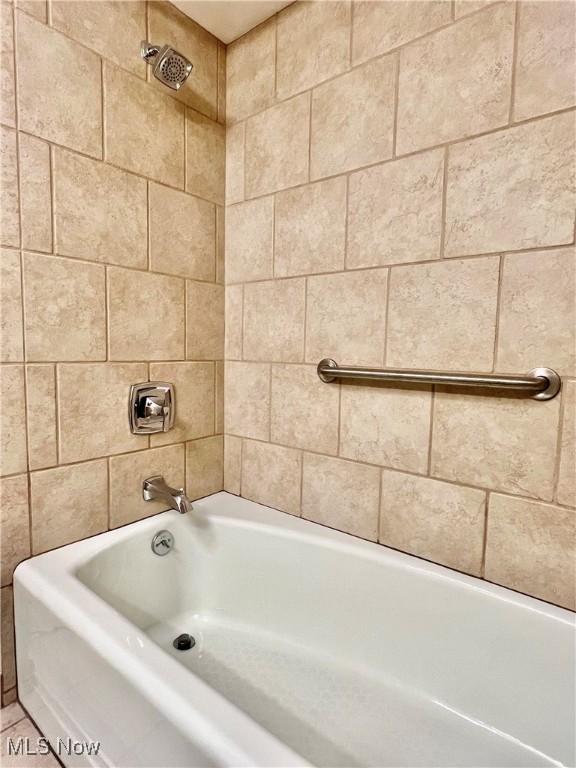 Meridian Condo - Residential