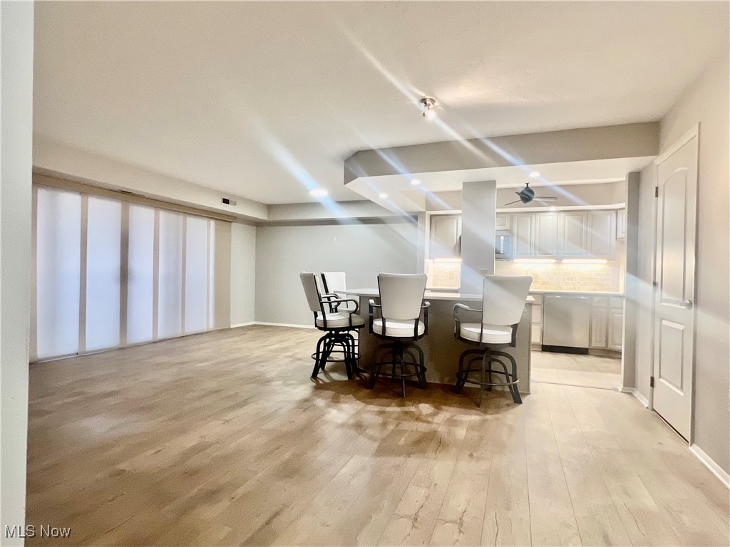 Meridian Condo - Residential