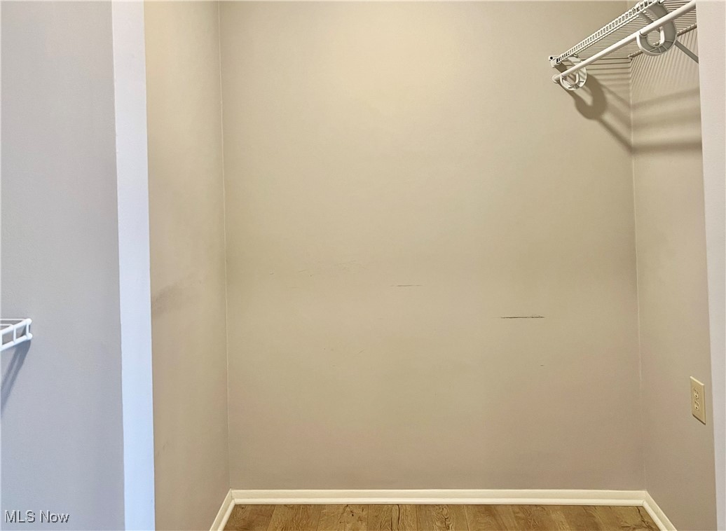 Meridian Condo - Residential