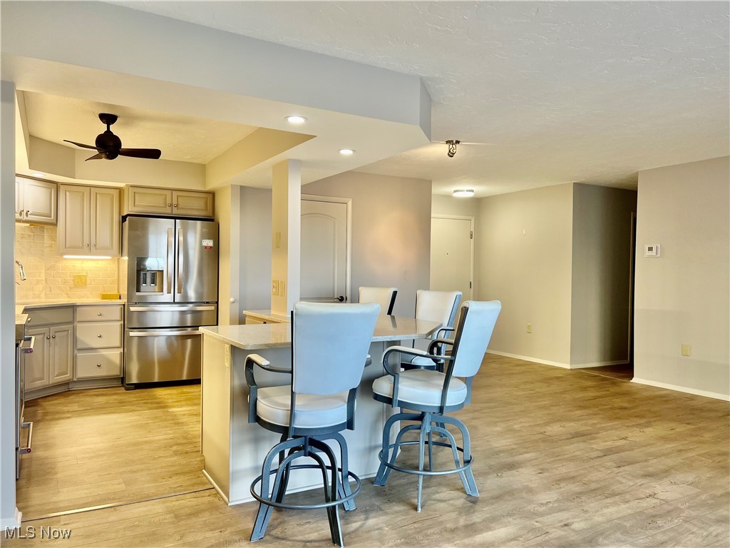 Meridian Condo - Residential