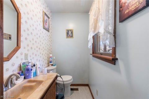 Tiny photo for 15526 Crowl Street SE, Minerva, OH 44657 (MLS # 5255292)