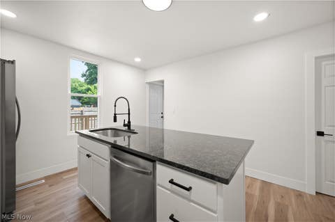 Tiny photo for 403 E Montgomery Street, Marietta, OH 45750 (MLS # 5224120)