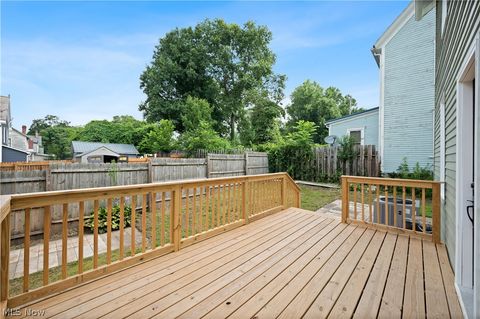 Tiny photo for 403 E Montgomery Street, Marietta, OH 45750 (MLS # 5224120)